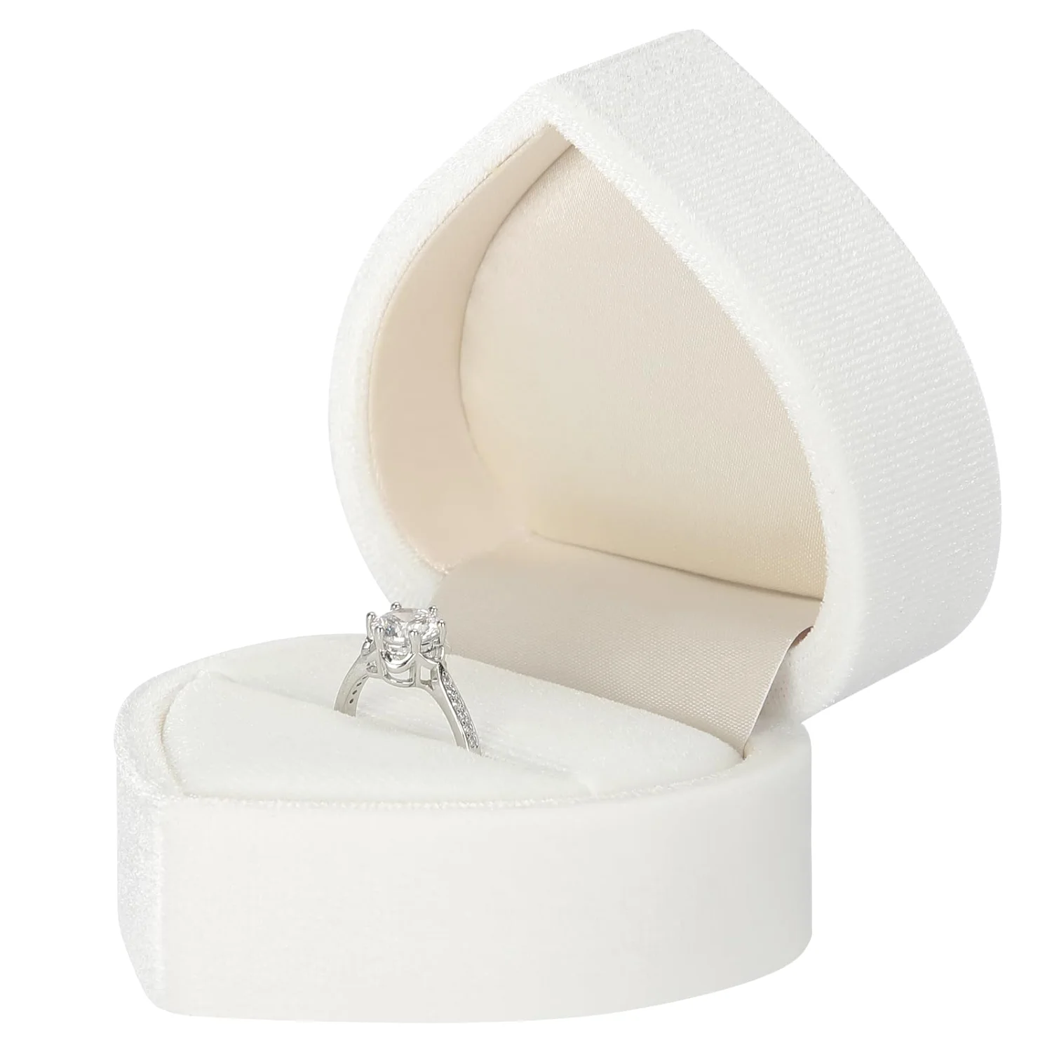 LETURE Heart Velvet Ring Box in White