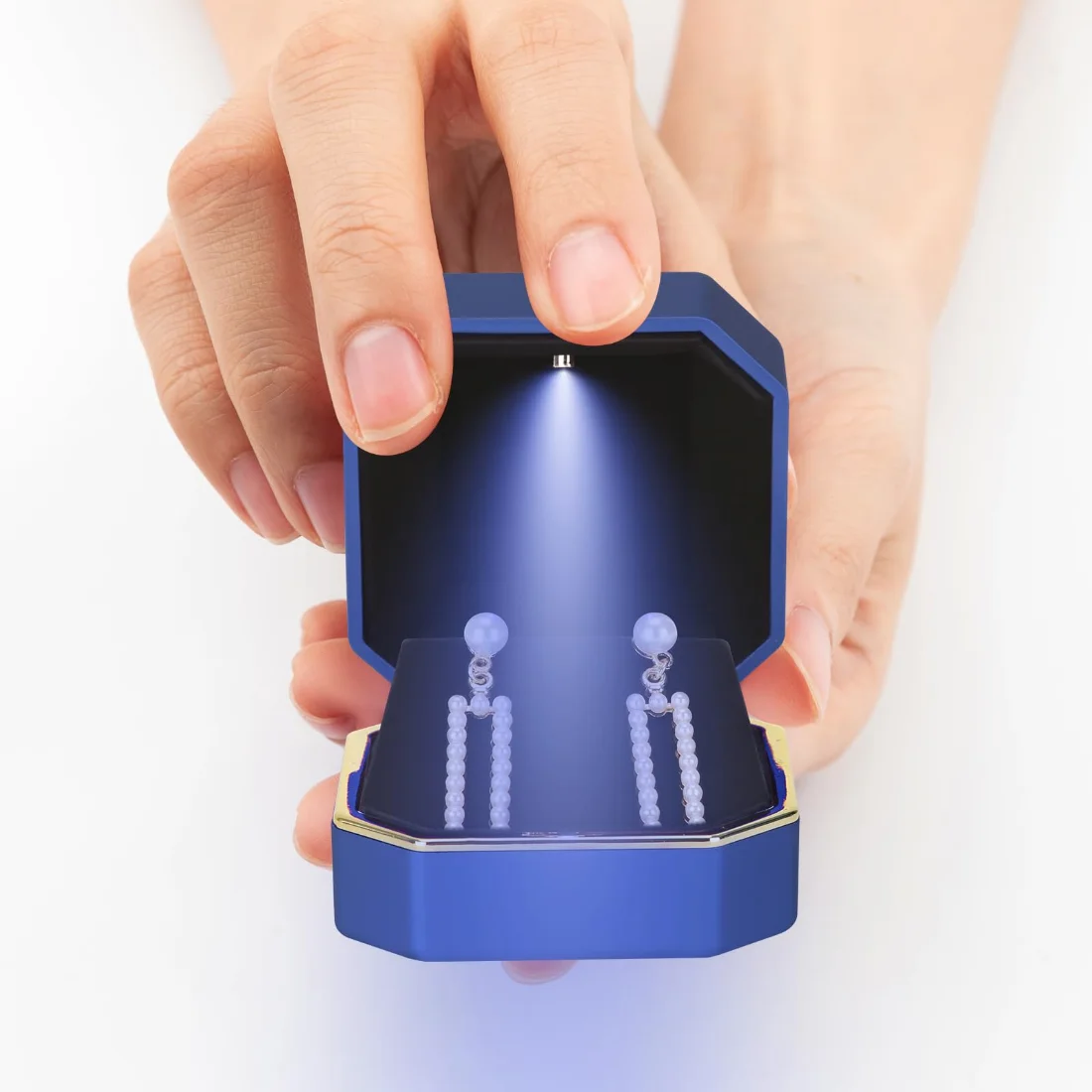LETURE Luxury LED Earring Box in Blue, view 2