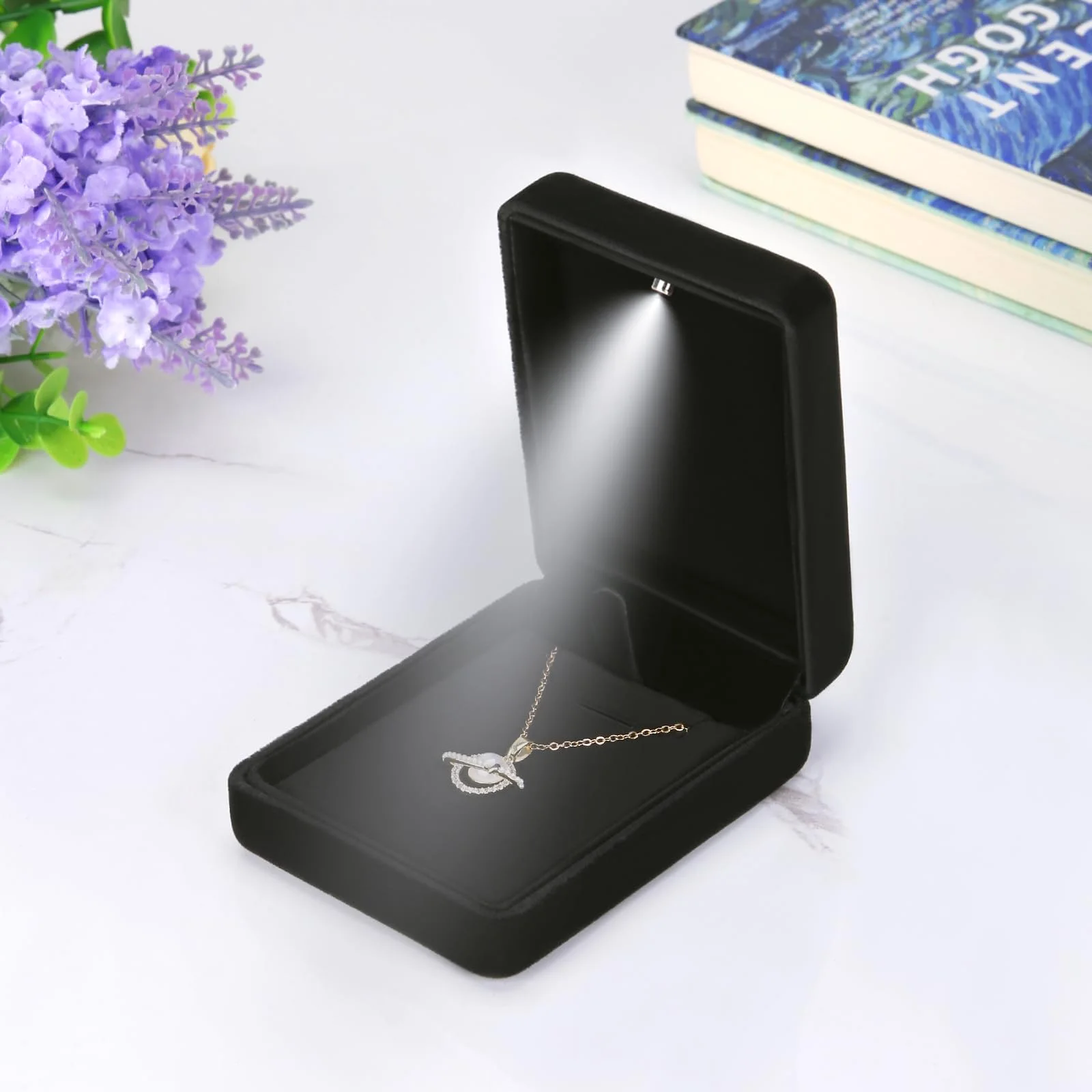 LETURE LED ring box open with the light on