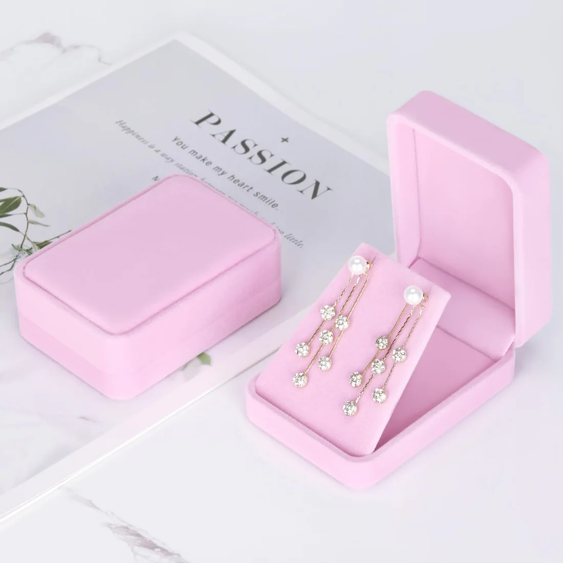 LETURE Velvet Pendant Boxes, Set of 2 in Pink, view 4