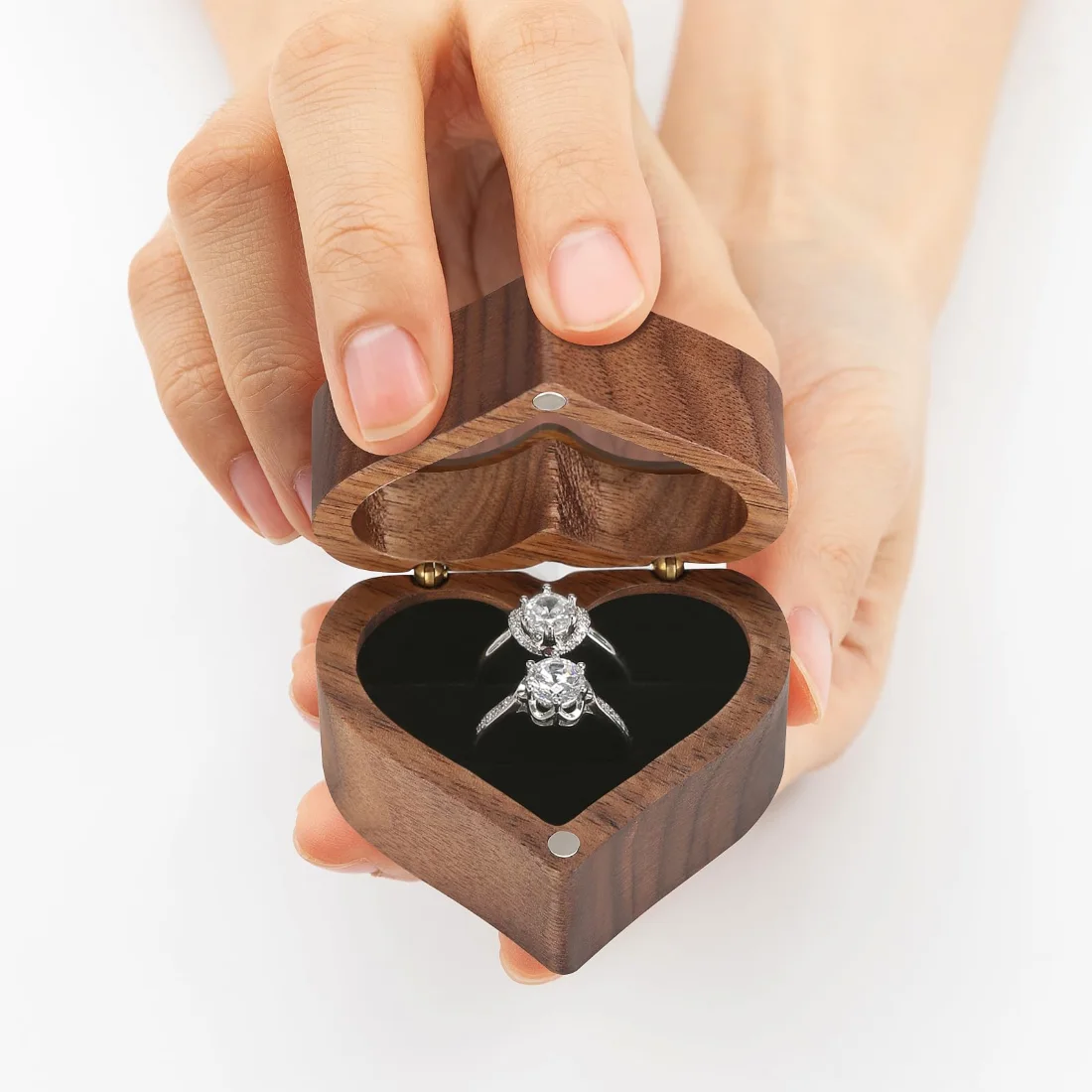 LETURE Wooden Ring Display Box with Clear Lid in Black lining, 2 slots, view 4