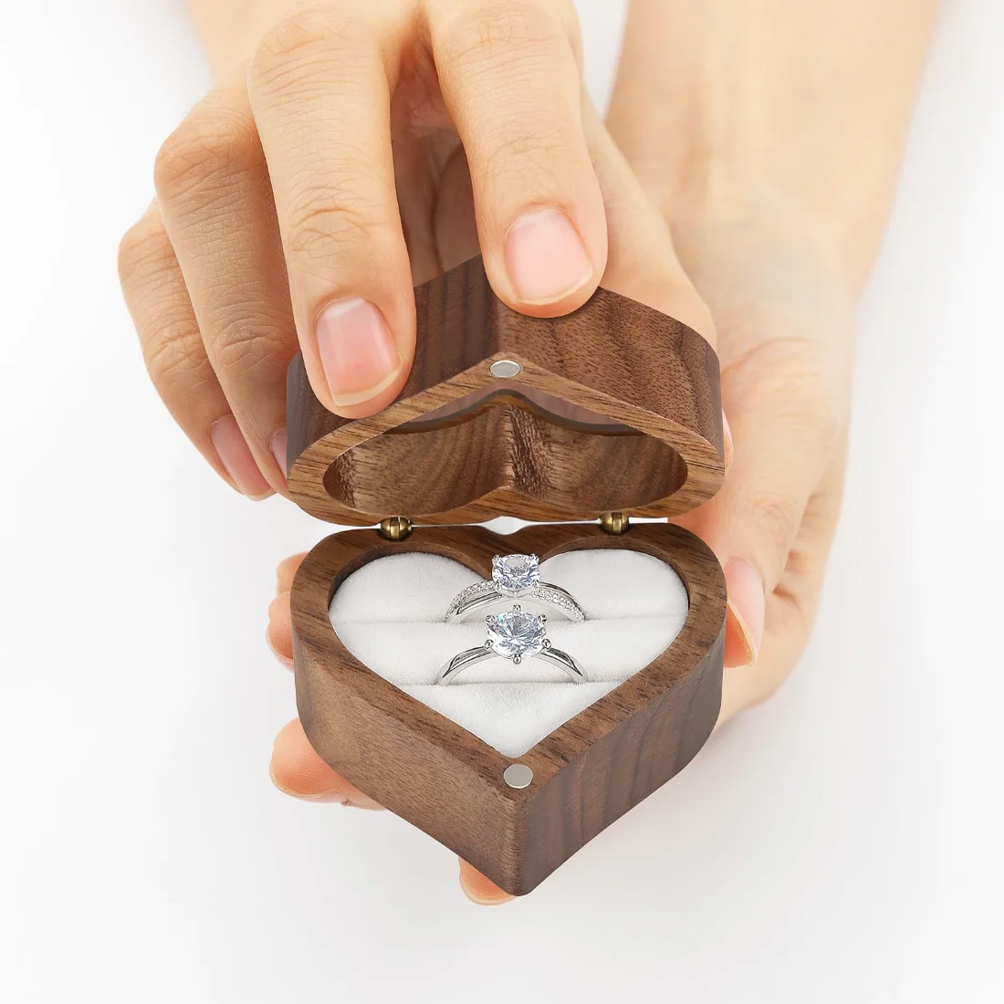 LETURE Wooden Ring Display Box with Clear Lid in White lining, 2 slots, view 4