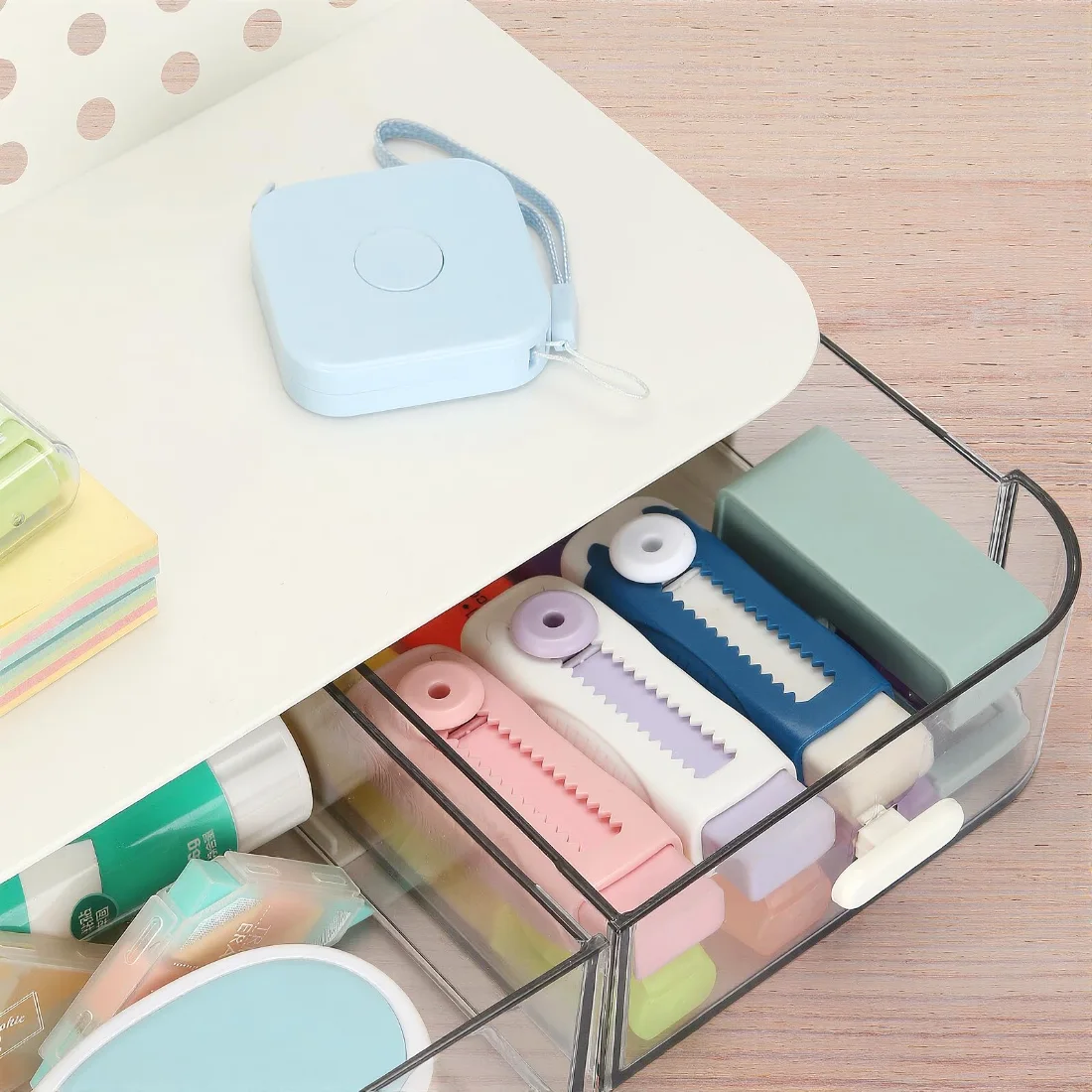 LETURE Desk Organizer with Pegboard in White, view 4