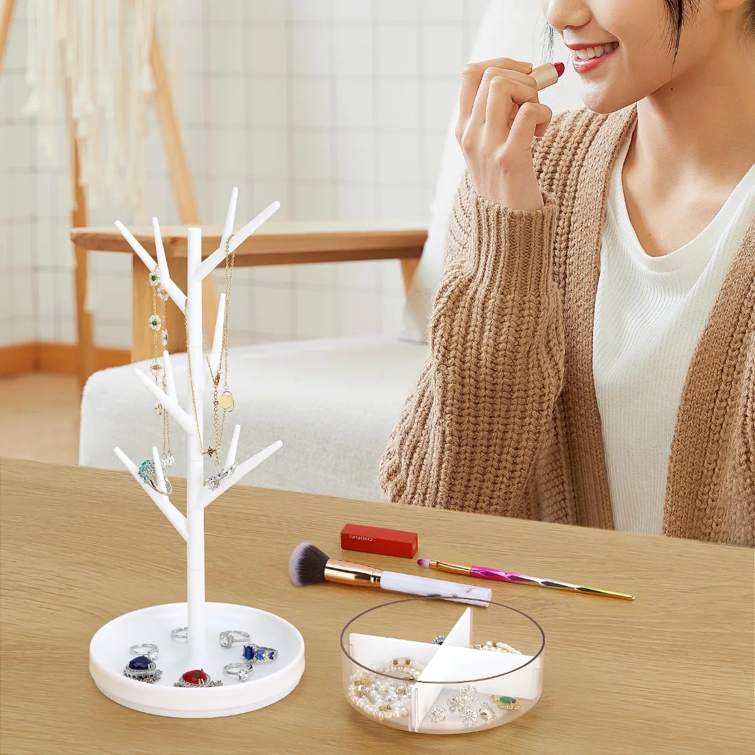 LETURE Branch Jewelry Stand in White, view 4