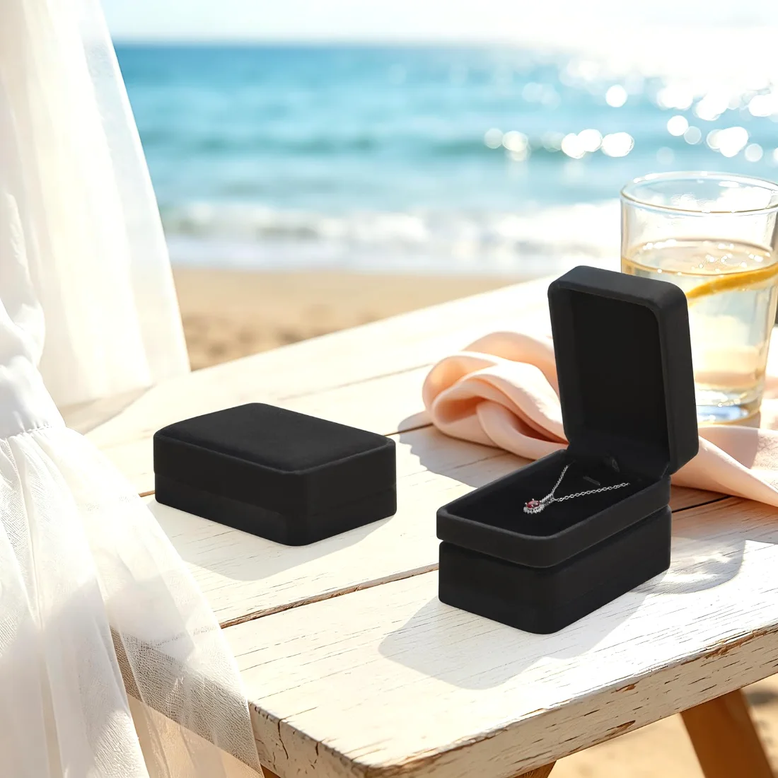 LETURE Classic Velvet Pendant Boxes, Set of 2 in Black, view 3