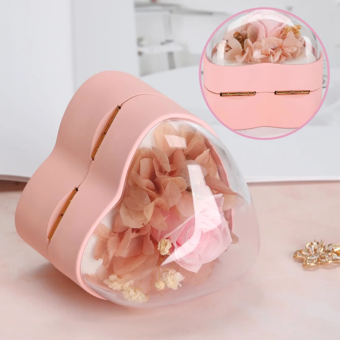 LETURE Heart Pendant Box with Flower in Pink, view 3