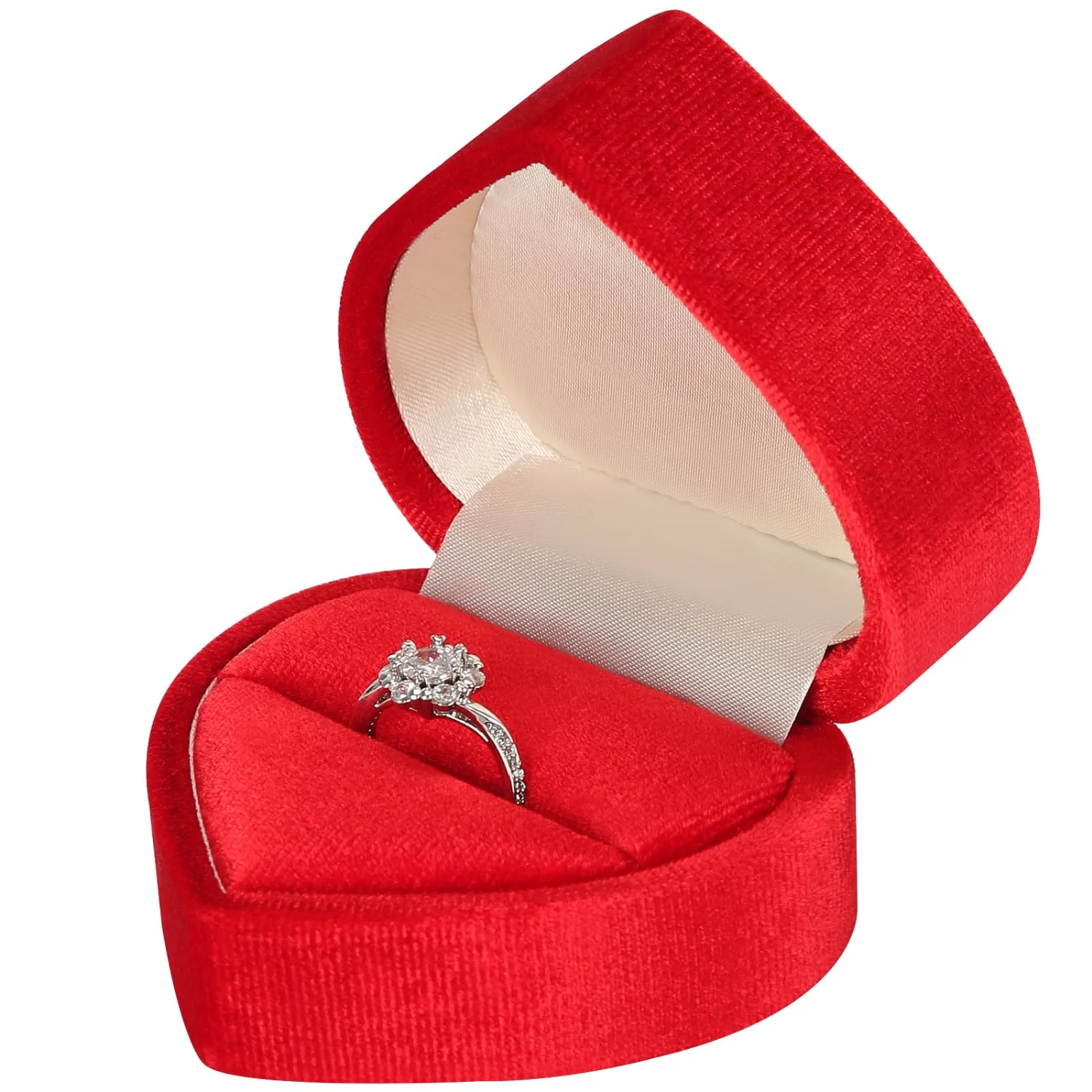 LETURE Heart Velvet Ring Box in Red