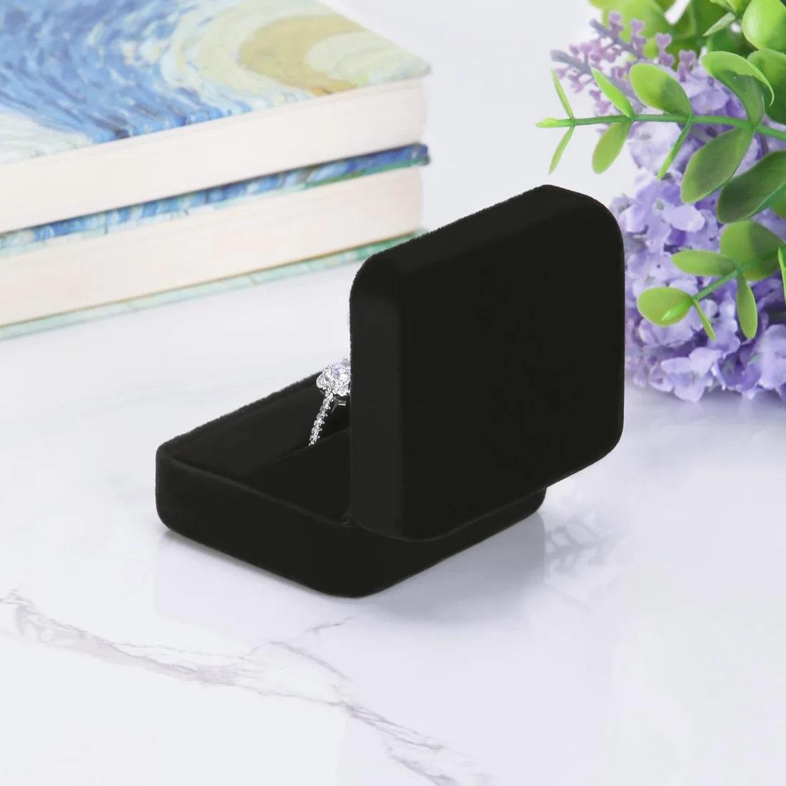 LETURE Metal LED Ring Box in Black, view 3